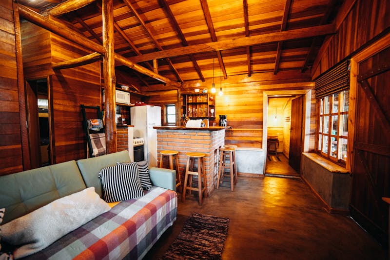 4 rivers restaurant interior warm atmosphere